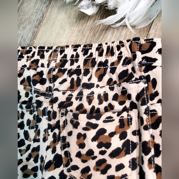 2 pr. Childrens Place girls leopard print jeggings in size 4T - Picture 5 of 7